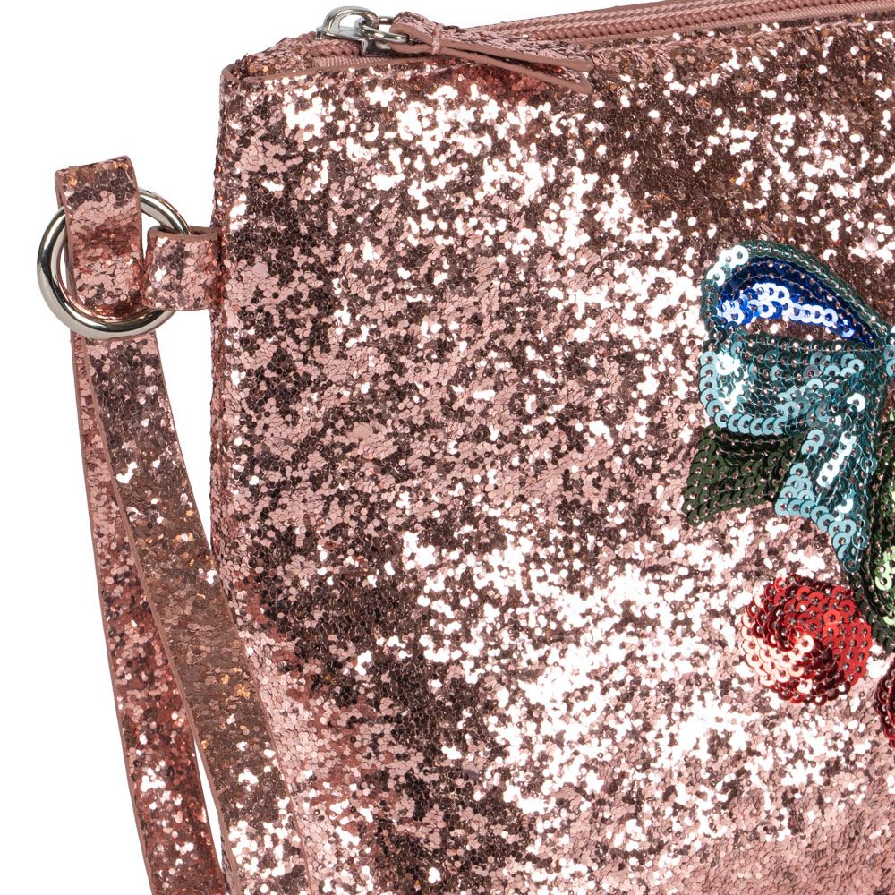 80b6af2837f3116eff17aca23c79c95c