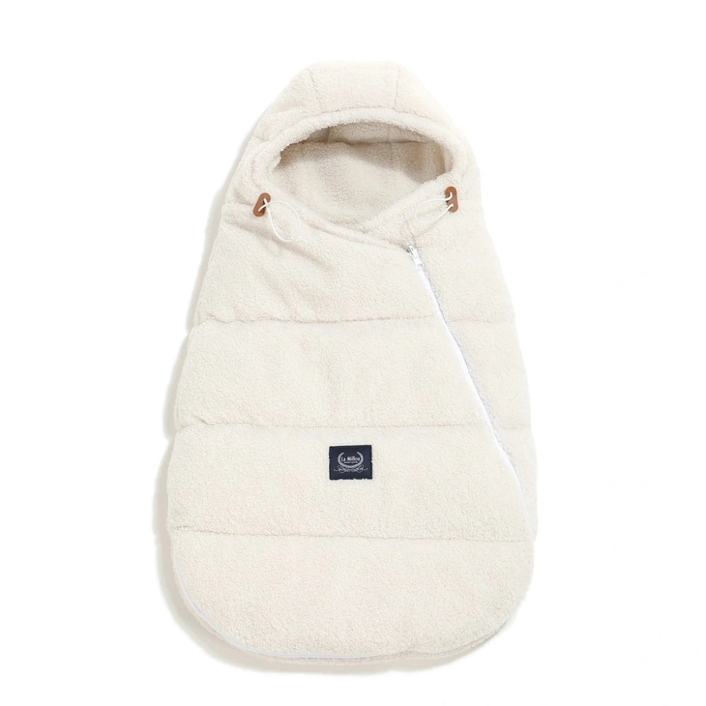 La Millou Aspen Winterproof Baby Teddybär Creme Kinderwagen Schlafsack – 4kidspoint