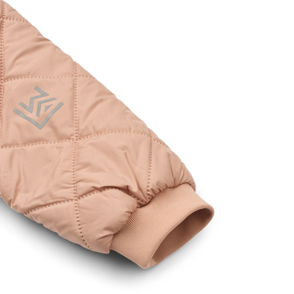 611a6a2848febe55d780c72719de9698